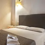 Honey Frühstückspension 4*