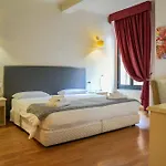 Honey Frühstückspension 4*
