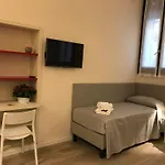 Honey 4*