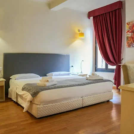 Honey Bed & Breakfast 4*