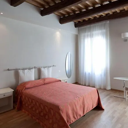 Honey 4* Ferrara