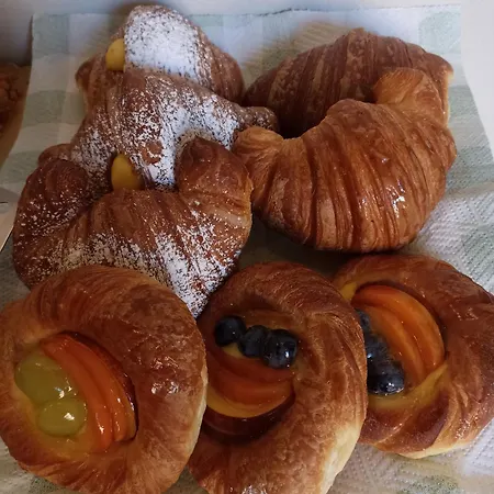 Oda ve Kahvaltı Honey