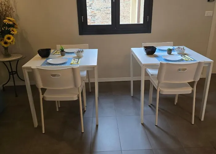 Honey Bed & Breakfast 4*