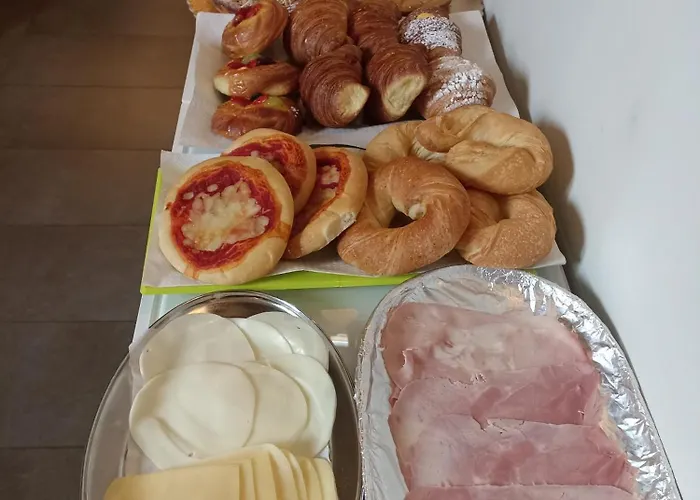 费拉拉蜂蜜住宿加早餐旅馆 4*